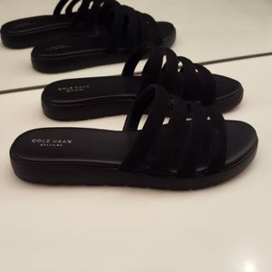 COLE HAAN BLACK STRAPPY SLIDE SANDAL - 10 B